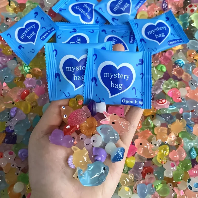 60pcs Glow In The Dark Mini Resin Animals & Mushroom Blind Bags – Fairy Garden Decor & Micro Landscape Surprise - Image 3