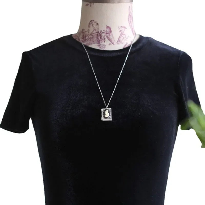 Gothic Cat Cameo Pendant Necklace - Image 2