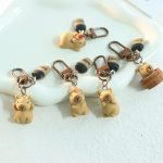Funny Resin Capybara Keychain – Cute Animal Charm for Bags & Gifts
